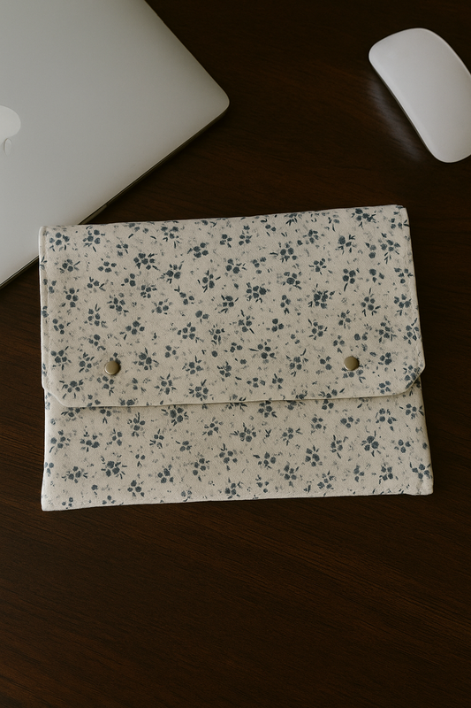 Funda de ordenador flores personalizable